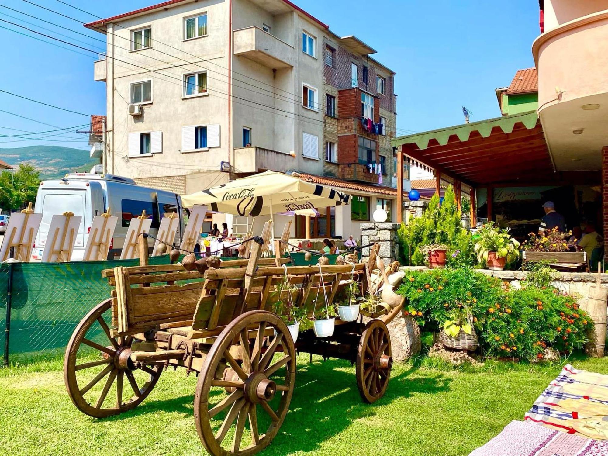 Hotel Restorant Leza Lini Zewnętrze zdjęcie