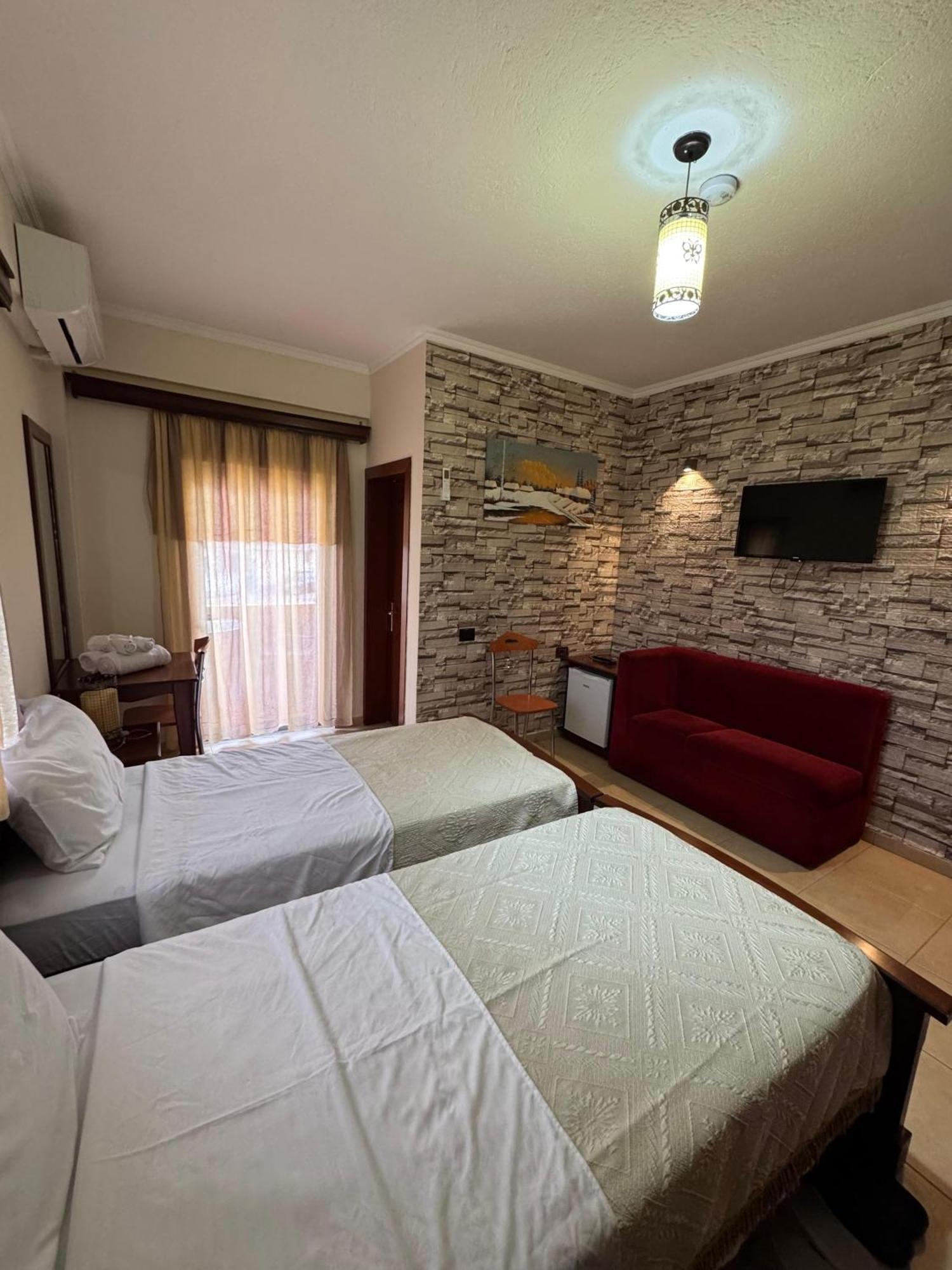Hotel Restorant Leza Lini Zewnętrze zdjęcie